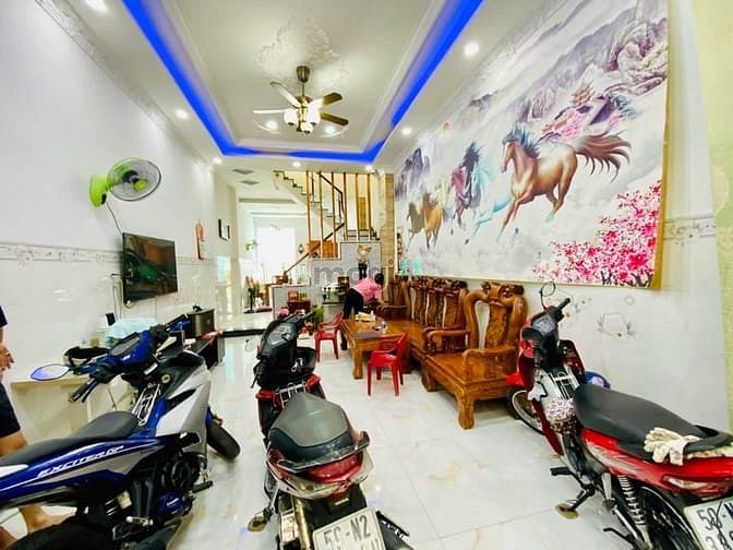 Hình ảnh Bán gấp nhà Bình trị đông a bình tân