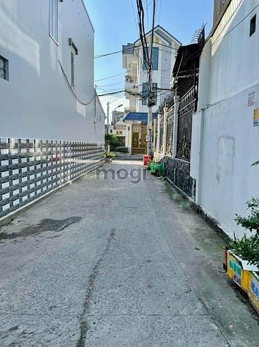Hình ảnh bán lô đất gần chợ đầu mối 82 m2 giá 1 tỷ 800 gọi ngay xem đất