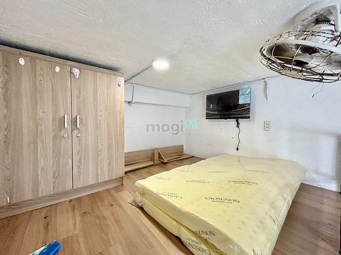 Hình ảnh Siêu phẩm Duplex Bancolny - thang máy - hầm xe - giá rẻ nhất Hàng Xanh
