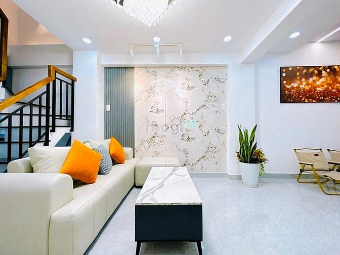 Hình ảnh SIÊU PHẨM PHAN VĂN TRỊ - Nội thất xinh xắn - Sát mặt tiền.