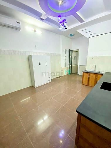 Hình ảnh Phòng trọ full nội thất đường phạm văn chiêu