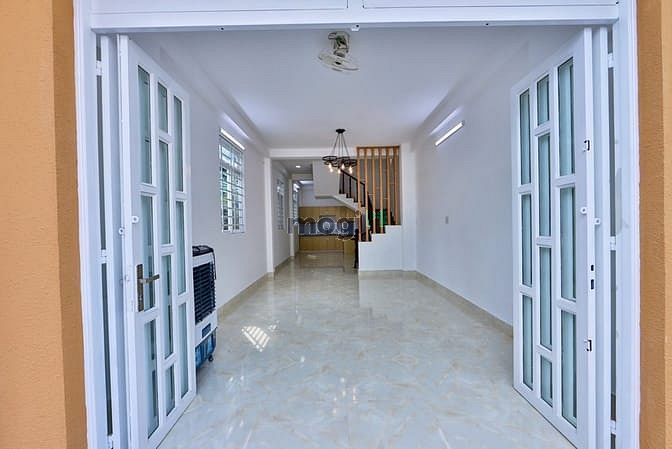 Hình ảnh Cho thuê nhà NC MT hẻm Kha Vạn Cân sát Phạm Văn Đồng. Cho làm CHDV