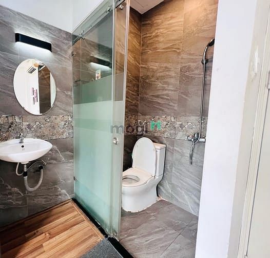 Hình ảnh Cho thuê studio ban công siêu thoáng  trung tâm Quận 1