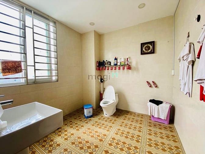 Hình ảnh Nhà bán 55m2 , 5 tầng ,  HXH , P Sơn Kỳ , Tân Phú