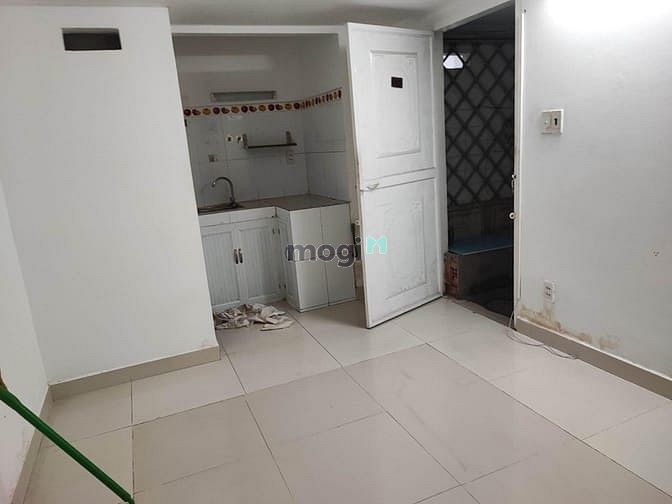 Hình ảnh Cho thuê phòng gần Tầm Vu, P.26, 24m2, có gác, 3.5tr