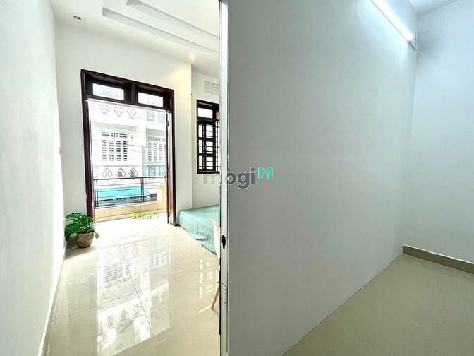 Hình ảnh Cho thuê phòng studio, 1PN bancol - cửa sổ tại Phạm Văn Chiêu