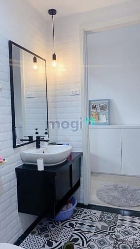 Hình ảnh Công ty em đang cần cho thuê gấp 2pn chỉ 7.000.000vnd