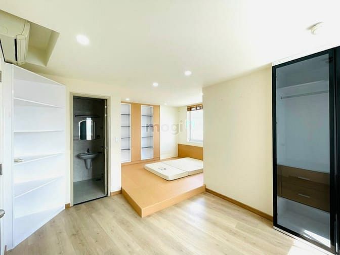 Hình ảnh Cho thuê chung cư Central Plaza, Phạm Văn Hai, Tân Bình: 90m2 2pn 16tr