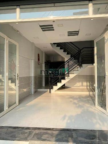 Hình ảnh Nhà Hẻm Chợ Rạch Ông f2 Q8 Buôn Bán Sầm Uất 40m2, 3Tầng 3Pn Nhỉnh 5 tỷ