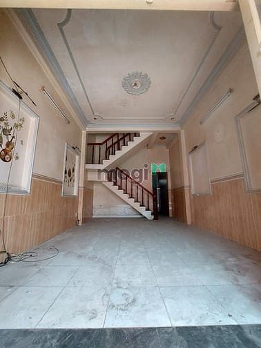 Hình ảnh Bán nhà vị trí đẹp đường số 6 Bình Hưng hòa B Bình Tân