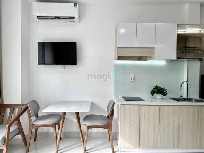 Hình ảnh Căn Hộ Studio Ban Công Lớn Full Nội Thất Ở Lê Văn Sỹ Giáp Phú Nhuận Q3