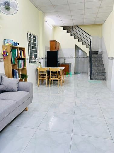 Hình ảnh Cho thuê nhà 1T1L gần đường Lý Văn Sâm chỉ 6t