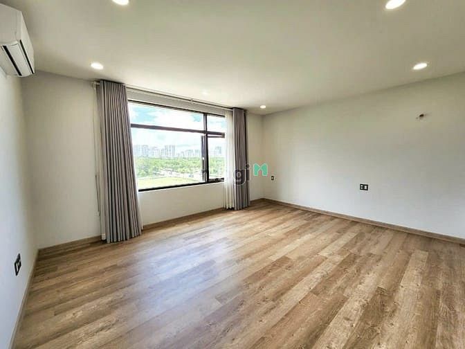 Hình ảnh Cho Trang Chủ MB66.COM / Đăng Ký Tặng 66K Panorama, trung tâm Phú Mỹ Hưng 121m2 3PN căn góc view đẹp