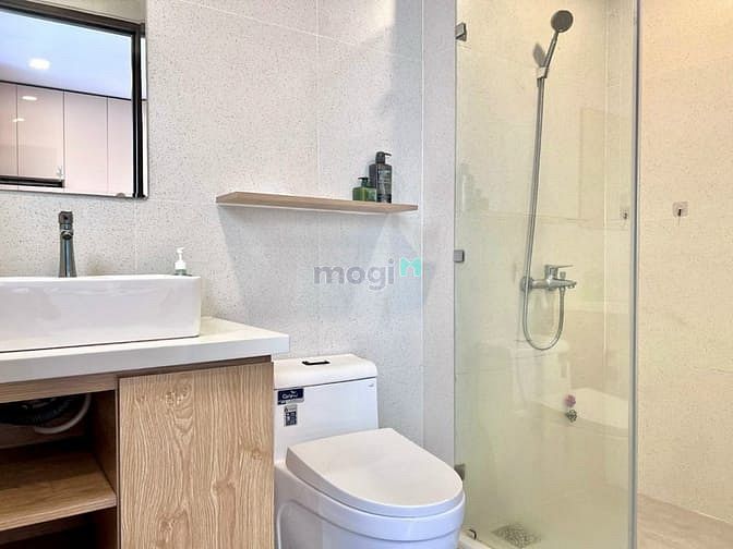 Hình ảnh Cho thuê Trang Chủ MB66.COM / Đăng Ký Tặng 66K Q3 phòng rộng hơn 40m2 cửa sổ lớn thoáng mát