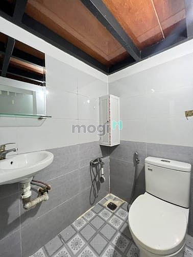 Hình ảnh Cho thuê Căn Hộ DUPLEX Chu Văn An_Full NT_Cửa sổ trời gần Hutech