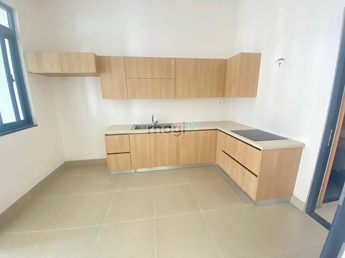Hình ảnh Ngang 8M BIỆT THỰ mini LÊ VĂN SỸ Quận 3