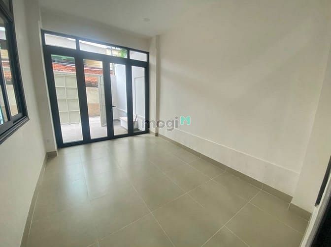 Hình ảnh Ngang 8M BIỆT THỰ mini LÊ VĂN SỸ Quận 3