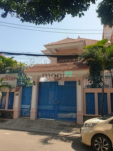 Hình ảnh Cho Thuê Nhà Mặt Tiền Hát Giang, Phường 2, Quận Tân Bình - DTSD 500m2