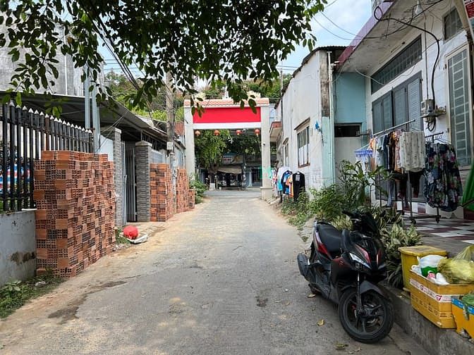 Hình ảnh Cần bán lô đất 4m x 20m dt 77m2 mt đg xe hơi P. Bửu Long giá chỉ tỷ