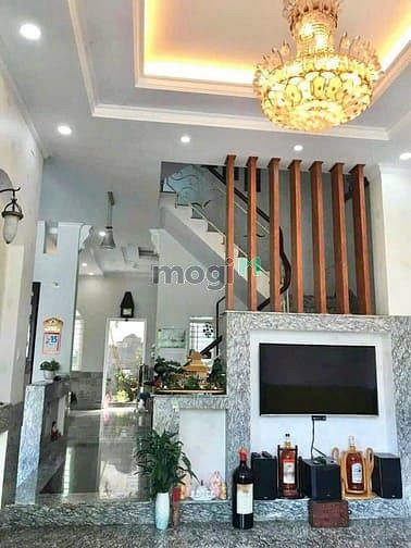 Hình ảnh Biệt Thự Nơ Trang Long, Quận Bình Thạnh