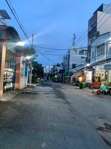 Hình ảnh Nhà hẻm xe hơi 6m Nguyễn Quý Yêm