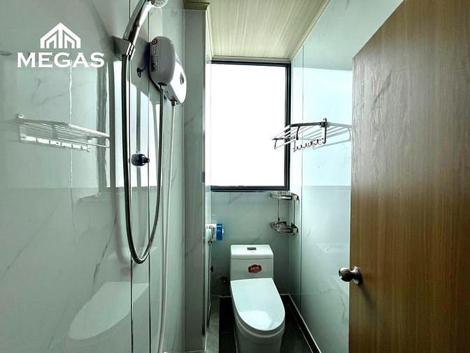 Hình ảnh Phòng Studio View Kính Giá Rẻ Full Nội Thất Ngay Lê Đức Thọ