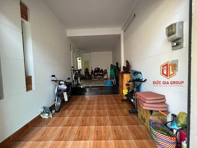 Hình ảnh Cho thuê biệt thự sân vườn 200m2 4PN gần chợ Bửu Long, Biên Hòa