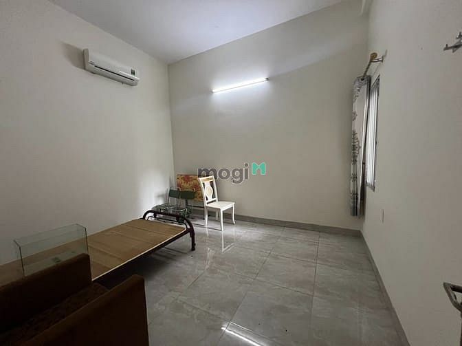 Hình ảnh Cho thuê nhà 2,5 tầng 200m2 đường Lê Ấm, Hoà Xuân