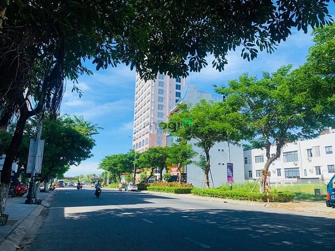 Hình ảnh Cho thuê dài hạn cặp đất 200m2 đường Trần Hưng Đạo ngay Monarchy