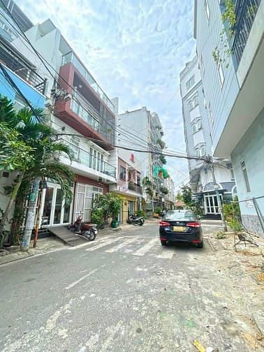 Hình ảnh 🌸🌸 Bán căn góc hẻm xe hơi lý phục man - bình thuận- quận 7