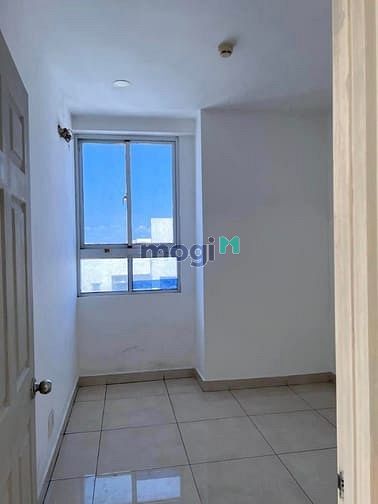 Hình ảnh Chung cư 590, CMT8, Phường 11, Quận 3: 75m2, 2pn, căn góc,NTCB, 12tr