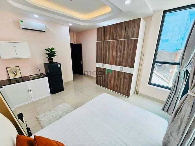 Hình ảnh Cho thuê studio 25m2 cửa sổ trời ngay Hồng Bàng