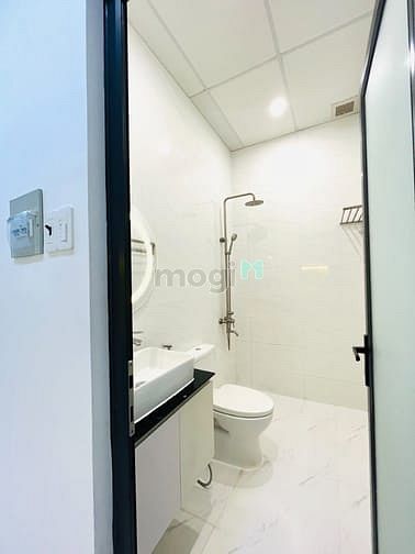 Hình ảnh Mb6623 nạp rút nhanh chóng studio full nội thất cửa sổ thoáng mát Tân Quy Q7