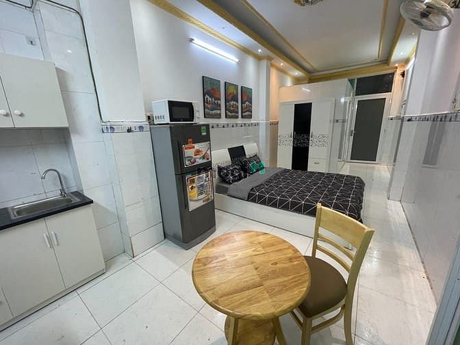 Hình ảnh Cho thuê Studio Full nội thất Q1 ngay phố Bùi Viện rộng 35m2