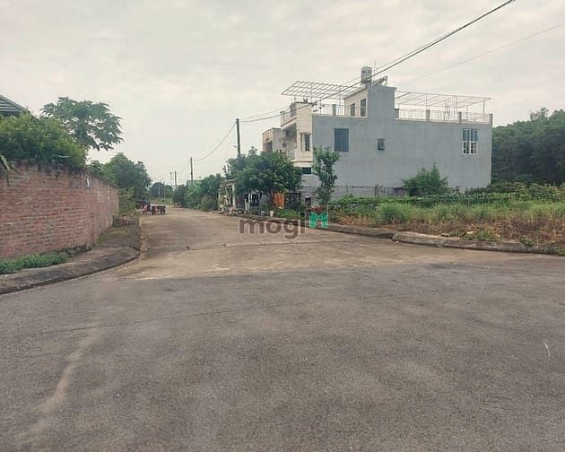 Hình ảnh BÁN GẤP! TĐC Đồng Doi-Yên Bài-Ba Vì, 118m, đường vỉa hè, chỉ 2.39 tỷ.