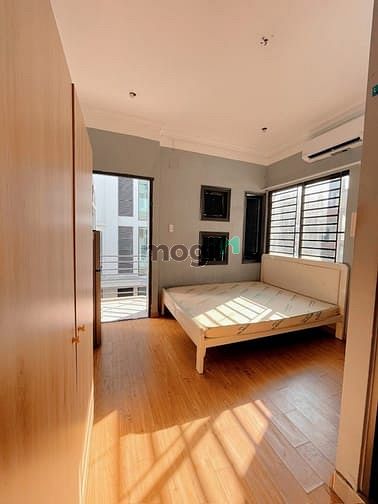 Hình ảnh Cho thuê phòng ban công rộng tại Quận 3