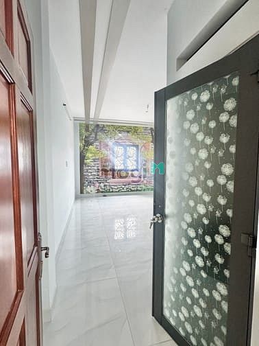 Hình ảnh Nhà mặt tiền, [4.5x33], 3 lầu, đường Tỉnh Lộ 10, Bình Tân
