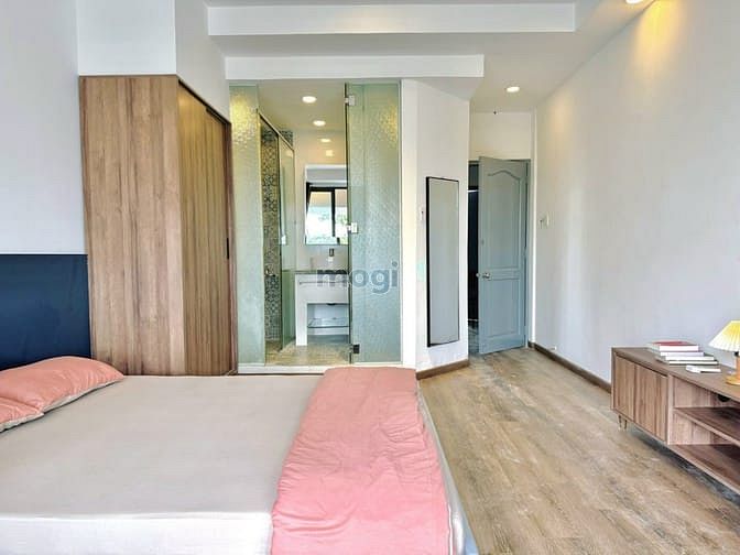Hình ảnh 1PN - Ban Công - View sông Hoàng Sa - Q1