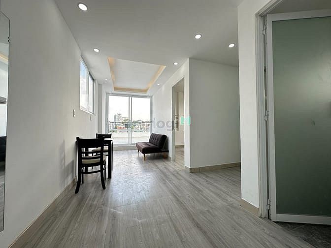 Hình ảnh 1PN - 50m2 - Ban Công - Giáp Quận 1