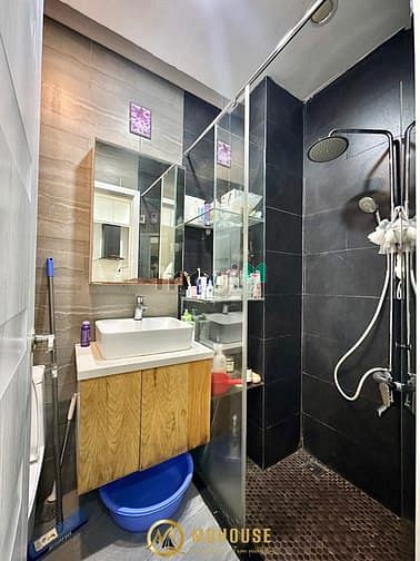 Hình ảnh STUDIO - 40m2 - Ban công - Giáp Q1