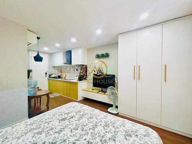 Hình ảnh STUDIO - 30m2 - Ngay Ngã 4 Hàng Xanh - Giáp Q1