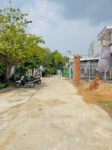 Hình ảnh Bán Gấp Lô Đất Thổ Cư 100% Sổ Riêng Sẵn TĐC Bình Hòa, Gần KDL Bửu Long