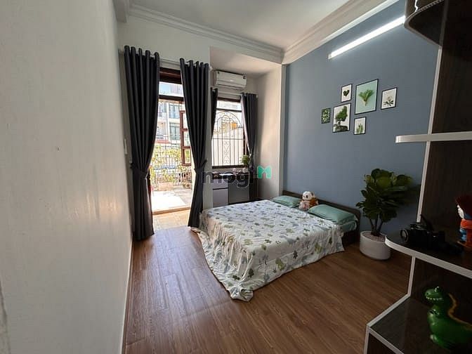 Hình ảnh Cho thuê chdv full nội thất, mới 100% ban công cửa sổ