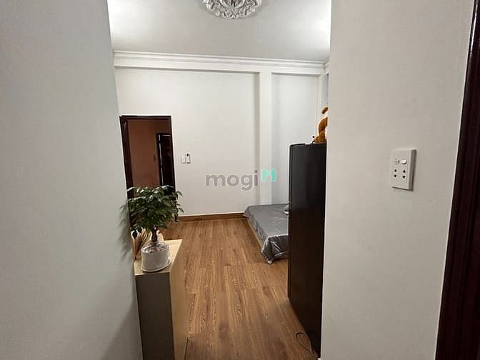Hình ảnh Cho thuê chdv full nội thất, mới 100% ban công cửa sổ