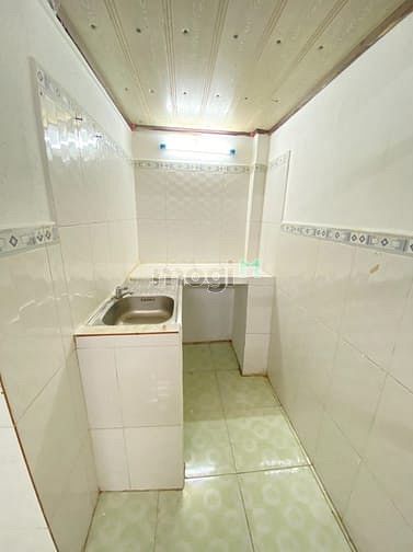 Hình ảnh Trống 1 phòng gần đại học Văn Hiến