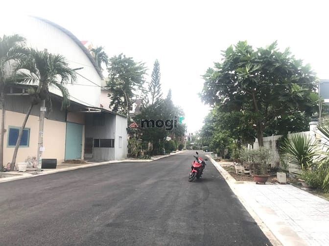 Hình ảnh Giảm mạnh 3 tỷ Lô Đất 240m thổ cư khu Nhà Thờ Fatima hiệp bình chánh