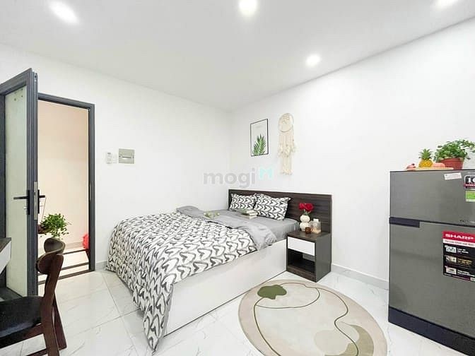 Hình ảnh Studio Ban Công - Thang Máy - Hầm Xe - Gần Q1