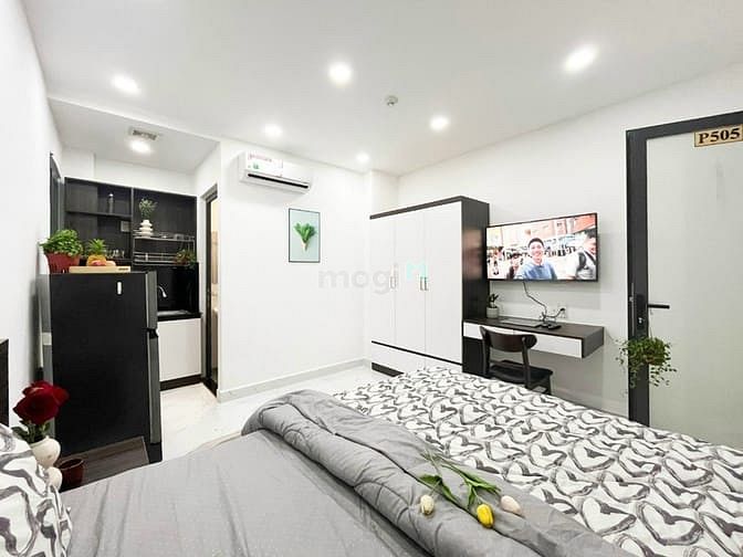 Hình ảnh Studio Ban Công - Thang Máy - Hầm Xe - Gần Q1