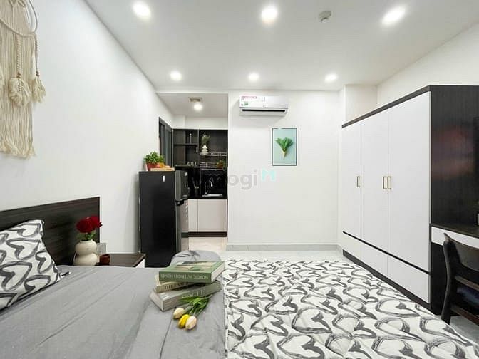 Hình ảnh Studio Ban Công - Thang Máy - Hầm Xe - Gần Q1