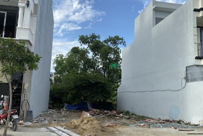 Hình ảnh Cần bán lô đất 5x20m, sát bên chợ Bà Điểm, Hóc Môn, giá 710tr
